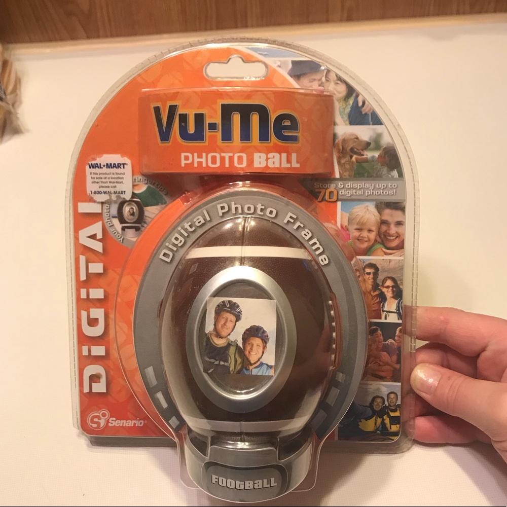 VU-ME Digital Photo Football